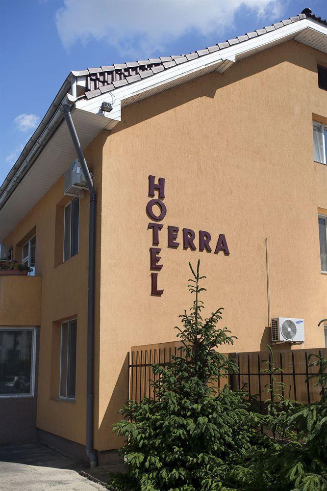 Hotel Terra Oradea Bagian luar foto