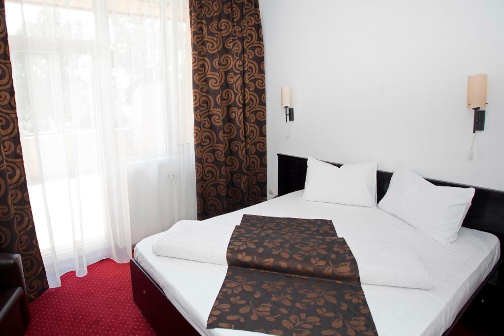 Hotel Terra Oradea Ruang foto